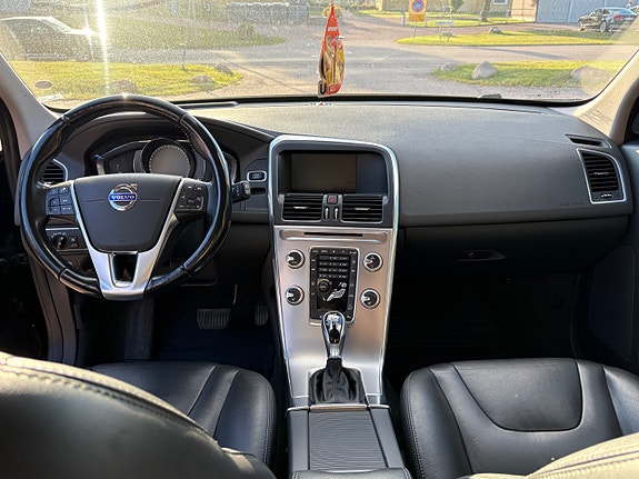 Volvo XC60 6 of 7