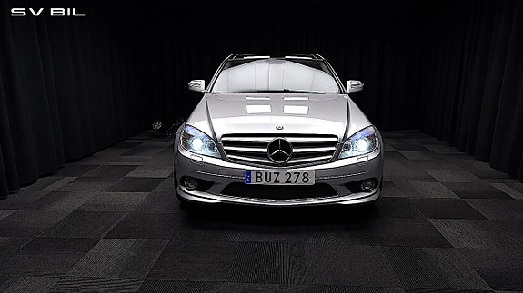 Mercedes-Benz C350 9 of 28