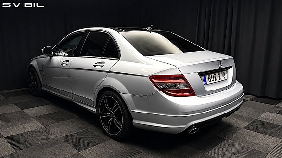 Mercedes-Benz C350 6 of 28