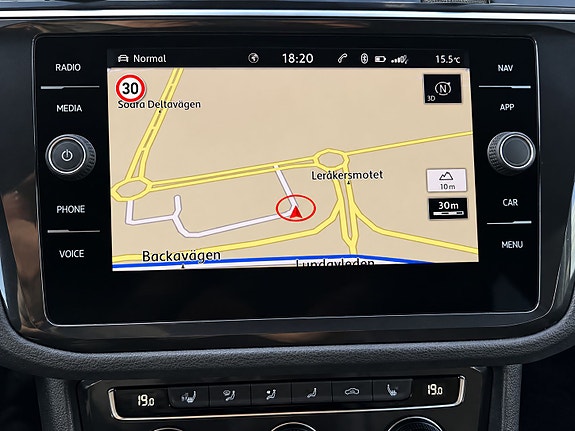 Volkswagen Tiguan 11 of 19