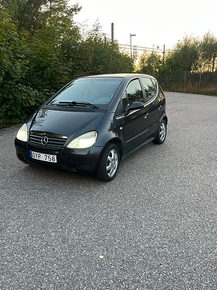 Mercedes-Benz A140 4 of 15