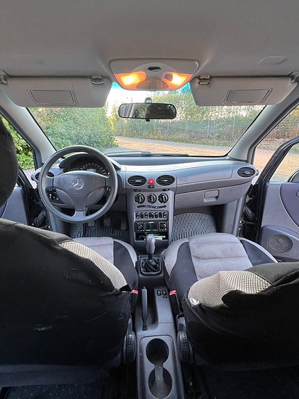 Mercedes-Benz A140 13 of 15