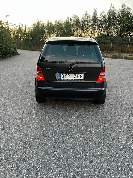 Mercedes-Benz A140 10 of 15