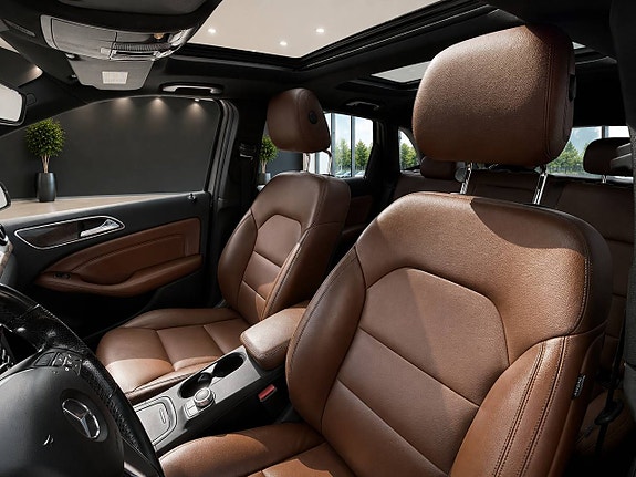 Mercedes-Benz B200 10 of 29