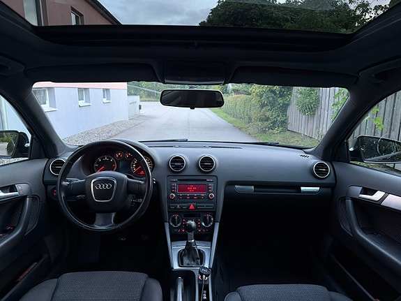 Audi A3 8 of 11