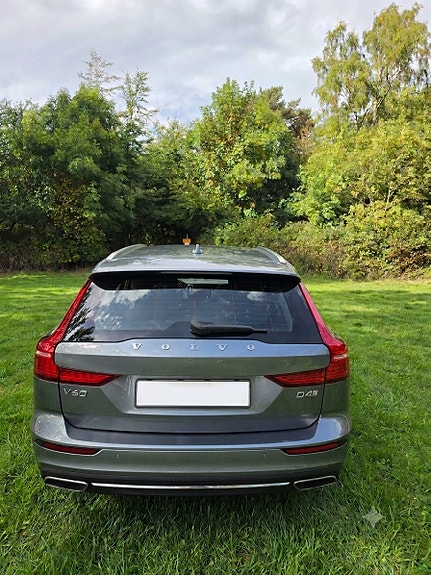 Volvo V60 4 of 7