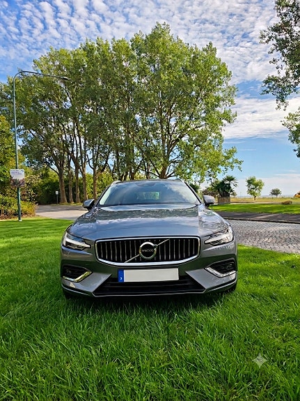 Volvo V60 3 of 7