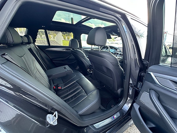 BMW 540i 7 of 9