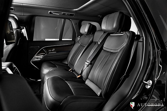 Land Rover Range Rover 9 of 10
