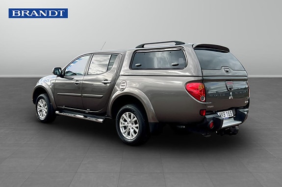 Mitsubishi L200 2 of 6