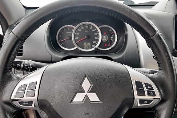 Mitsubishi L200 6 of 6