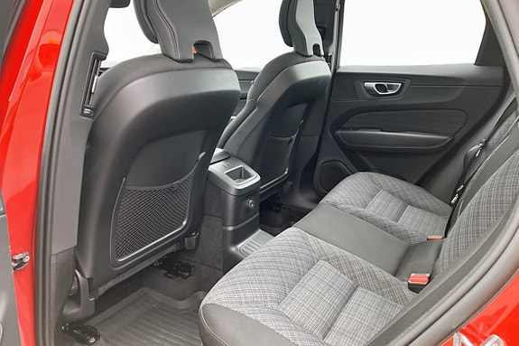 Volvo XC60 11 of 12