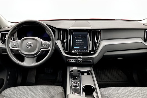 Volvo XC60 6 of 12