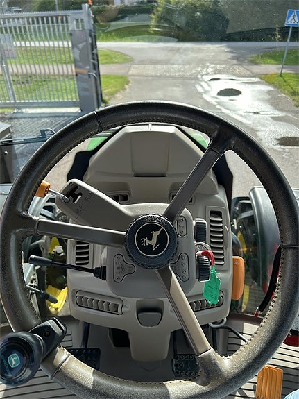 John Deere 6090M AP TRAKTOR STEPNOSE 6 of 9