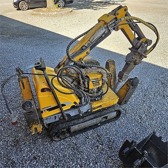 Brokk 50 - Fjernstyret elektrisk nedbrydningsrobot / remote- 7 of 30