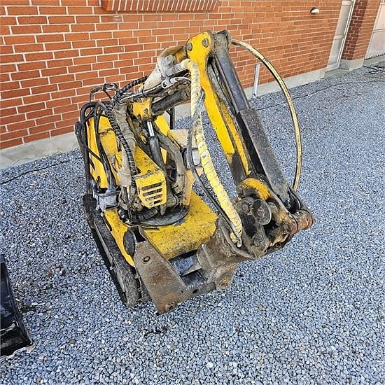 Brokk 50 - Fjernstyret elektrisk nedbrydningsrobot / remote- 11 of 30