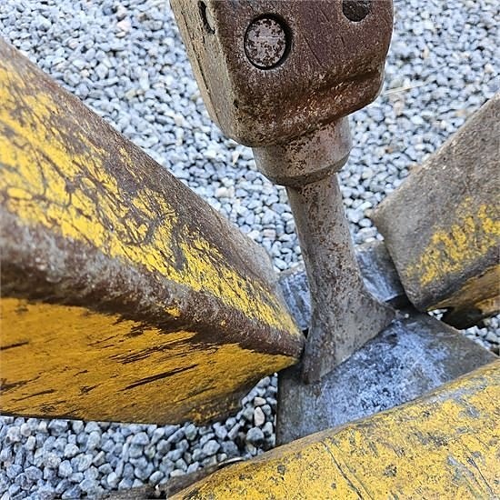 Brokk 50 - Fjernstyret elektrisk nedbrydningsrobot / remote- 14 of 30