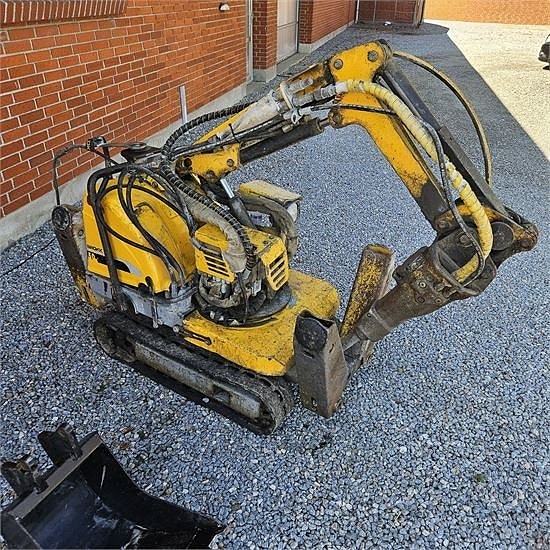 Brokk 50 - Fjernstyret elektrisk nedbrydningsrobot / remote- 9 of 30