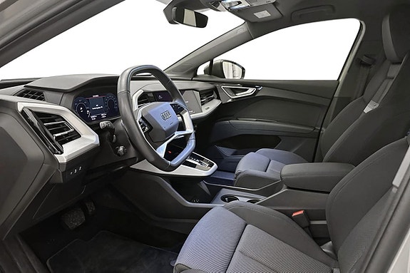 Audi Q4 e-tron 4 of 13