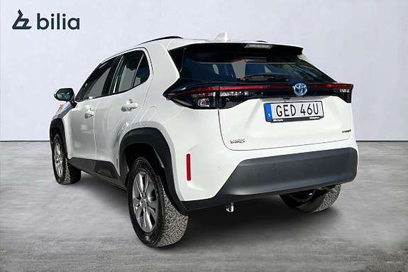 Toyota Yaris Cross 2 of 23