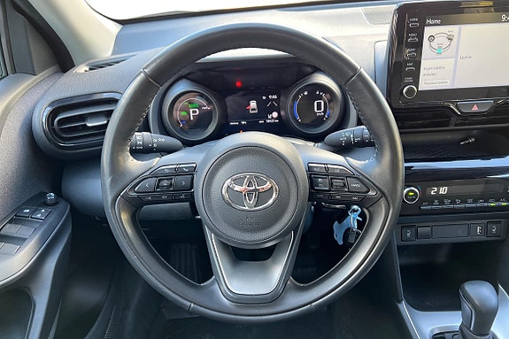 Toyota Yaris Cross 11 of 23