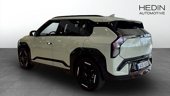 Kia EV3 6 of 12