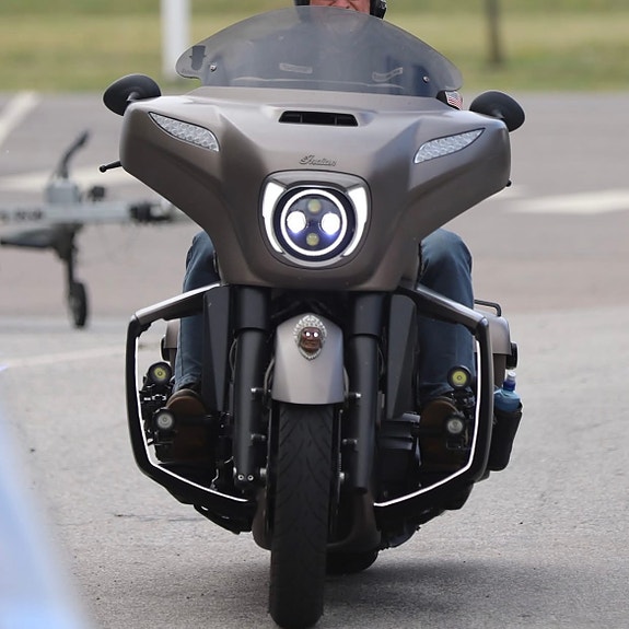INDIAN Chieftain Dark Horse 4 of 9