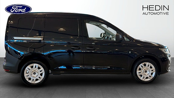 Ford Transit Connect 6 of 10