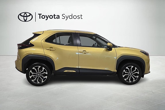Toyota Yaris Cross 8 of 20