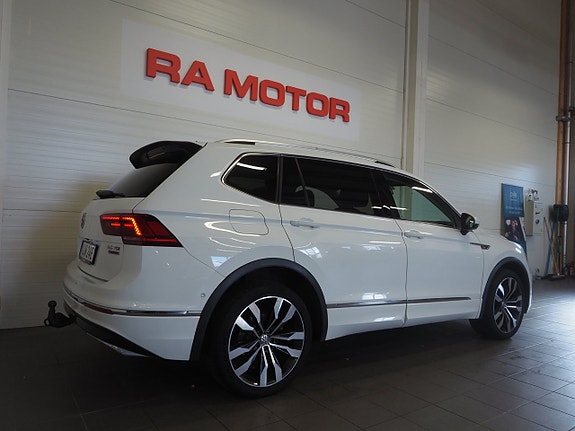 Volkswagen Tiguan Allspace 5 of 25