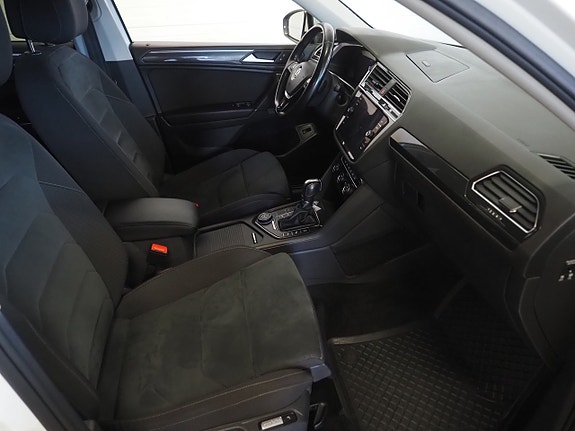 Volkswagen Tiguan Allspace 13 of 25