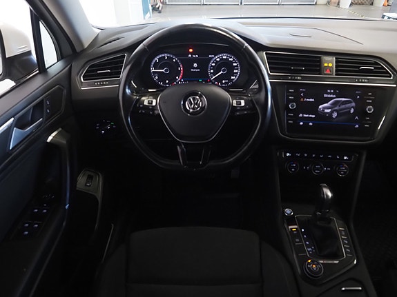 Volkswagen Tiguan Allspace 17 of 25