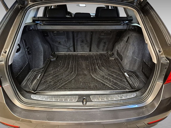 BMW 320 11 of 12