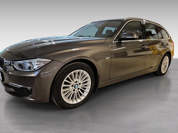 BMW 320 3 of 12