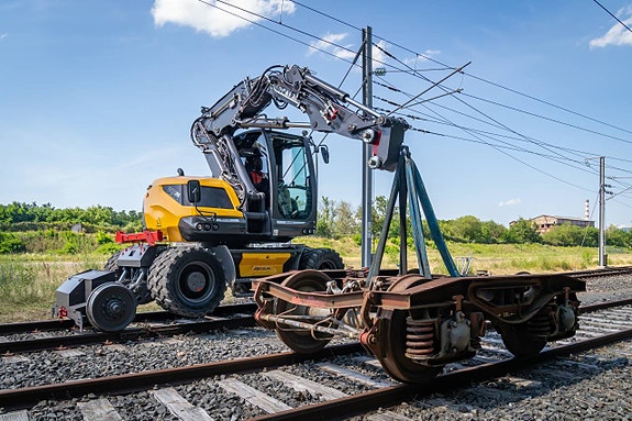 Mecalac 216MRail 10 of 10