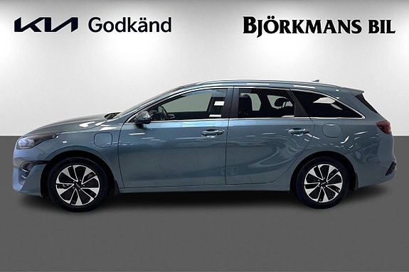 Kia Ceed 4 of 17