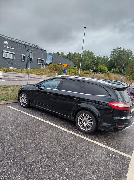 Ford Mondeo 9 of 9