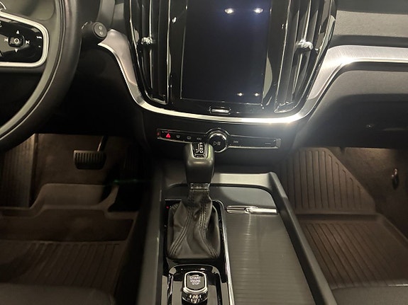 Volvo V60 13 of 14