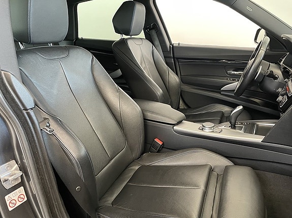 BMW 320 18 of 26