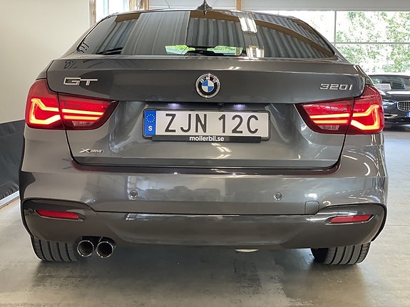 BMW 320 8 of 26