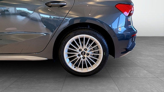 Audi A3 6 of 15