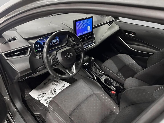 Toyota Corolla 14 of 21