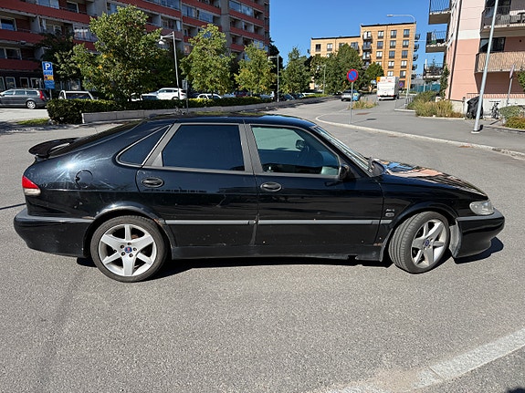 Saab 9-3 6 of 12