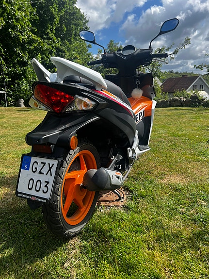 Honda NSC50-R 4 of 7