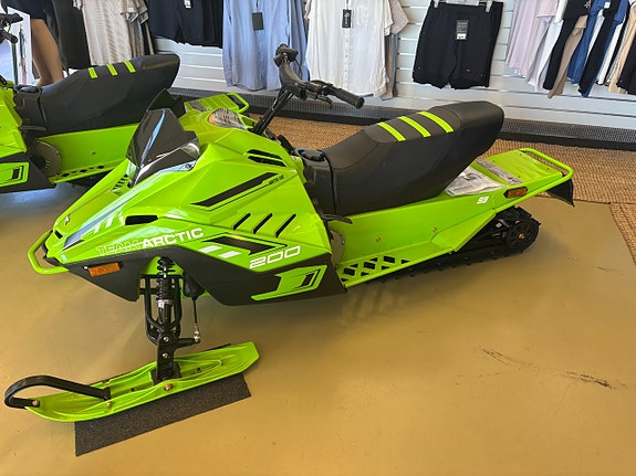 Arctic Cat ZR 200 200cc 3 of 8