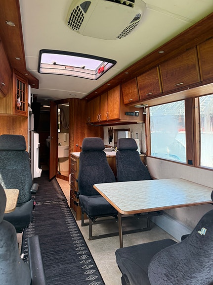 Volvo Van Hool 6 of 7