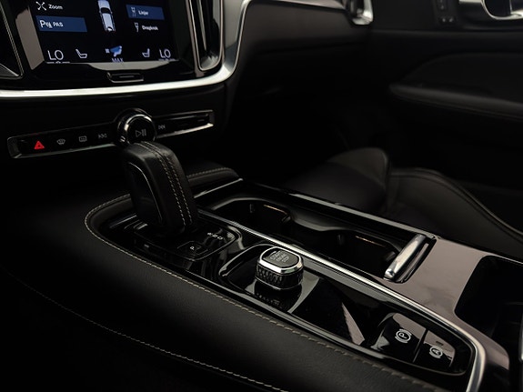 Volvo V60 23 of 30