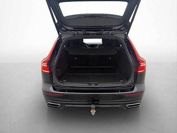 Volvo V60 9 of 30