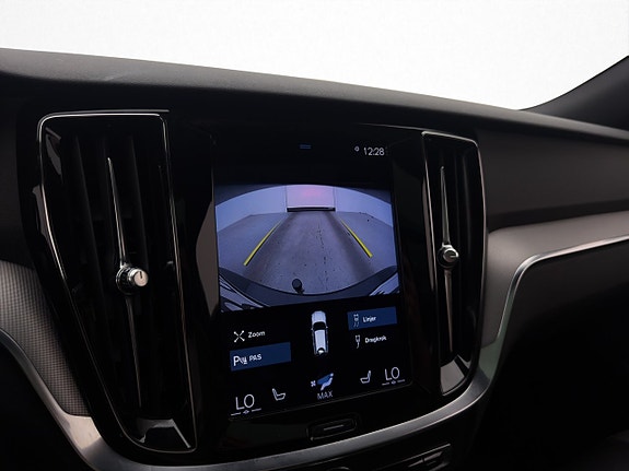 Volvo V60 16 of 30