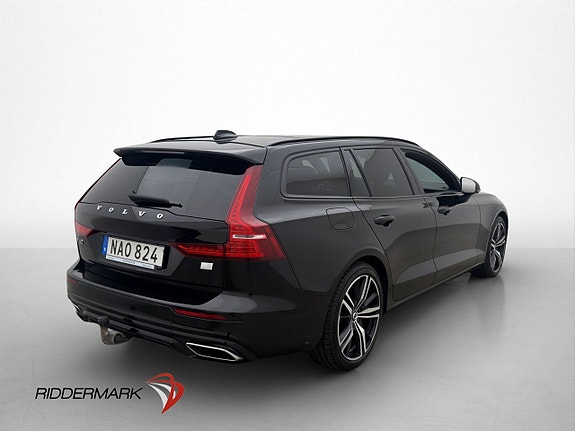 Volvo V60 4 of 30